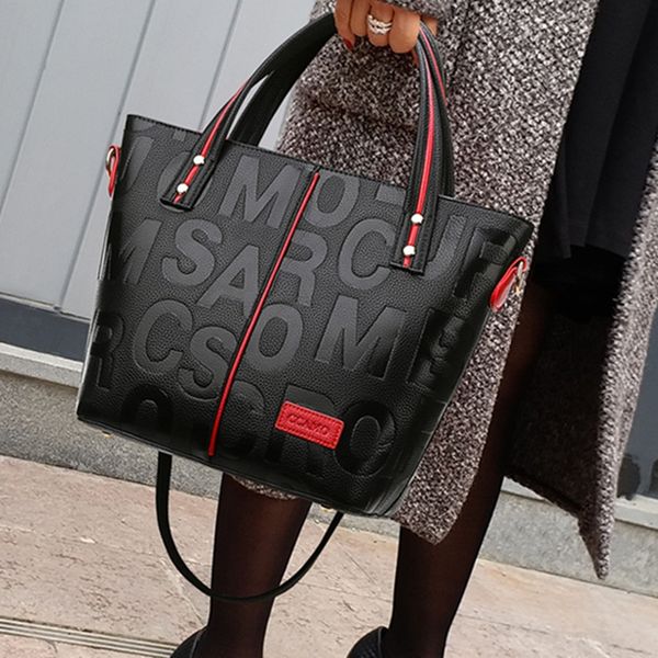 messenger bag genuine leather female bag new trend one-shoulder portable large capacity handbag fashion letter printed tote
messenger bag genuine leather female bag new trend one-shoulder portable large capacity handbag fashion letter printed tote
