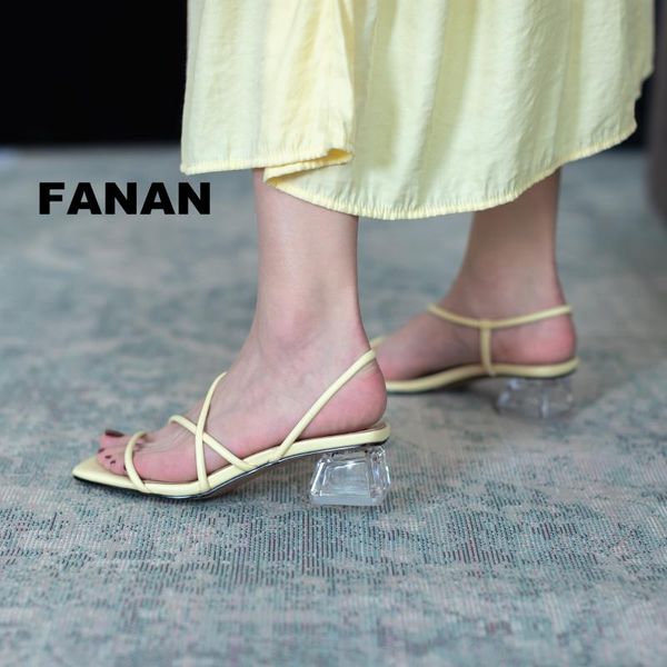 square leather sandals summer shoes women thin middle heels open toe lady cross-tied ankle strap shoes, Black
square leather sandals summer shoes women thin middle heels open toe lady cross-tied ankle strap shoes, Black