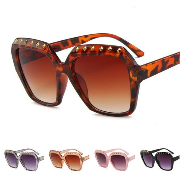 fashion women & men personality sunglasses rivet design sun glasses square eyeglasses anti-uv spectacles oversize frame eyewear adumbral a, White;black
fashion women & men personality sunglasses rivet design sun glasses square eyeglasses anti-uv spectacles oversize frame eyewear adumbral a, White;black