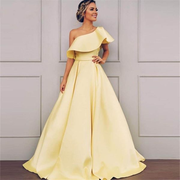 elegant yellow evening dress one shoulder ruched satin evening gowns belt prom dresses shoulder zipper formal party gowns c168, Black;red
elegant yellow evening dress one shoulder ruched satin evening gowns belt prom dresses shoulder zipper formal party gowns c168, Black;red