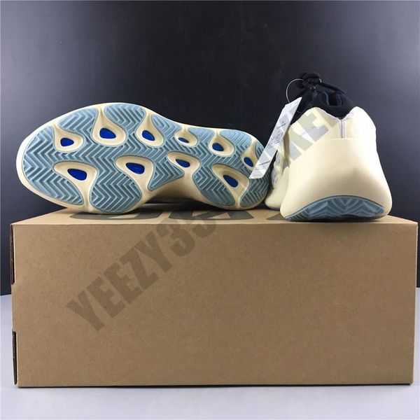 2020 700 v3 azael kanye west runner men sneakers kanyewest 700v3 sports shoes men white skeleton running shoes man light trainers fw4980
2020 700 v3 azael kanye west runner men sneakers kanyewest 700v3 sports shoes men white skeleton running shoes man light trainers fw4980