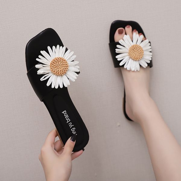 2020 women flat-heeled summer slippers female flower beach anti-skid outdoor sandals outer wear outdoor flat shoes, Black
2020 women flat-heeled summer slippers female flower beach anti-skid outdoor sandals outer wear outdoor flat shoes, Black