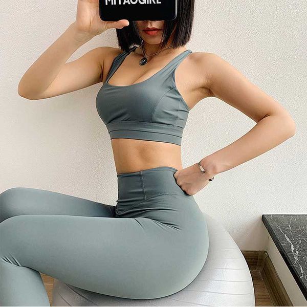 gym clothing sport bra women running t-shirt shirt stitching color yoga sports fitness breathable bras, White;black
gym clothing sport bra women running t-shirt shirt stitching color yoga sports fitness breathable bras, White;black