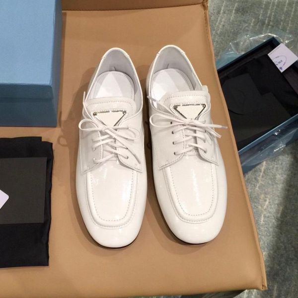 кожа mujer pisos 2020 плоские ботинки женщин мокасины chaussures femme metal decor женская обувь повседневная одиночные слип-on женщин, Black
кожа mujer pisos 2020 плоские ботинки женщин мокасины chaussures femme metal decor женская обувь повседневная одиночные слип-on женщин, Black