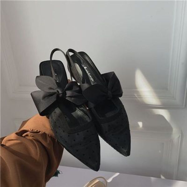2020 spring, summer and autumn new pointed retro mesh polka dot bow low-heeled shoes, Black
2020 spring, summer and autumn new pointed retro mesh polka dot bow low-heeled shoes, Black