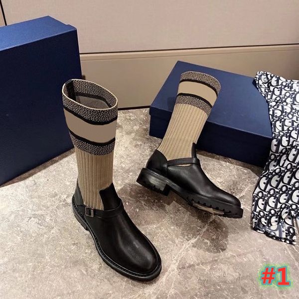 2020 r women martin boots genuine leather platform short boots fashion boots party shoes size 35-41 with box, Black
2020 r women martin boots genuine leather platform short boots fashion boots party shoes size 35-41 with box, Black