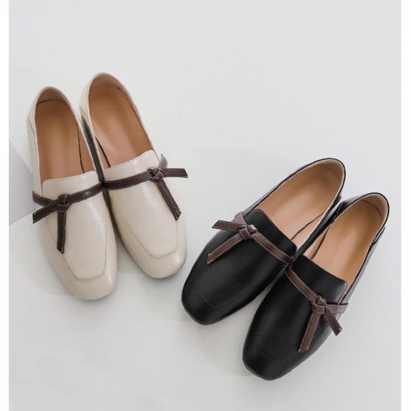 spring new style genuine leather flat shoes new fashion butterfly-knot ladies shoes round toe comfortable women large size, Black
spring new style genuine leather flat shoes new fashion butterfly-knot ladies shoes round toe comfortable women large size, Black