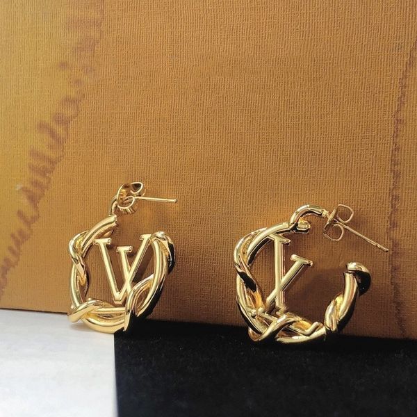 new designer earrings tassel designer earings fashion stud earrings pearl designer hoop earrings gold acrylic b6, Golden;silver
new designer earrings tassel designer earings fashion stud earrings pearl designer hoop earrings gold acrylic b6, Golden;silver