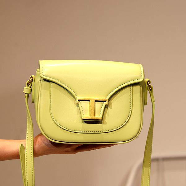 saddle bag for women 2020 new summer straddle bag with one shoulder fashion foreign style candy color contrast small square
saddle bag for women 2020 new summer straddle bag with one shoulder fashion foreign style candy color contrast small square