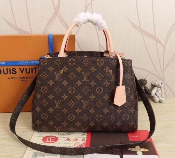 2018 new woman handbag cross pattern synthetic leather shell chain bag fashion and large capacity shoulder messenger bag1
2018 new woman handbag cross pattern synthetic leather shell chain bag fashion and large capacity shoulder messenger bag1