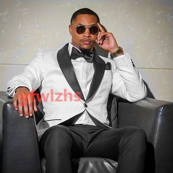 one button groomsmen shawl lapel wedding groom tuxedos men suits wedding/prom/dinner man blazer(jacket+tie+pants) t191, Black;gray
one button groomsmen shawl lapel wedding groom tuxedos men suits wedding/prom/dinner man blazer(jacket+tie+pants) t191, Black;gray