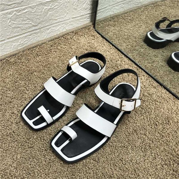 sandals deat 2021 spring summer fashion casual square toe thick heel clip hollow out color matching shoes women se712, Black
sandals deat 2021 spring summer fashion casual square toe thick heel clip hollow out color matching shoes women se712, Black