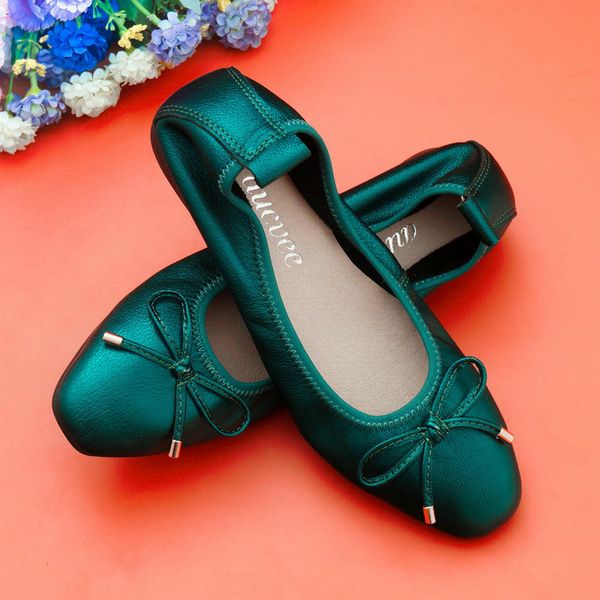 genuine leather single shoes flat shoes square head flat heel bow shallow mouth soft bottom women's large small size 34 43, Black
genuine leather single shoes flat shoes square head flat heel bow shallow mouth soft bottom women's large small size 34 43, Black