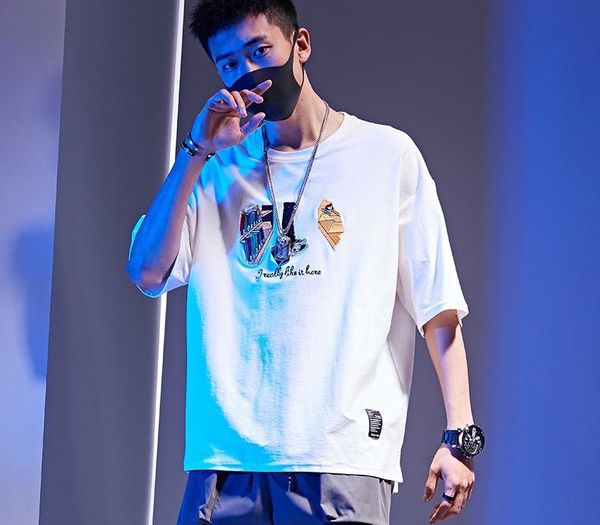 mens 2020 luxury designer t shirts for men clothes 20ss summer brand fashion embroidery short sleeve tee hip hop mens designer t shirts, White;black
mens 2020 luxury designer t shirts for men clothes 20ss summer brand fashion embroidery short sleeve tee hip hop mens designer t shirts, White;black