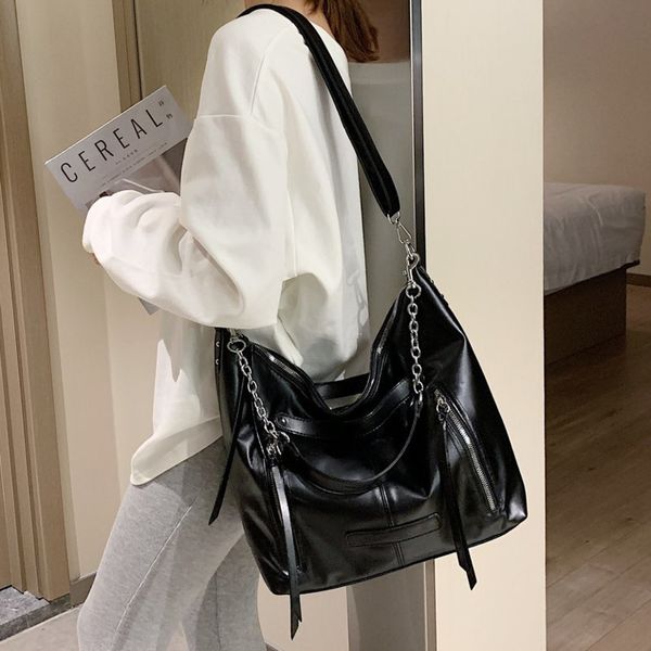 solid color pu leather crossbody bags for women 2020 elegant shoulder bags female large travel fashion cross body bag
solid color pu leather crossbody bags for women 2020 elegant shoulder bags female large travel fashion cross body bag