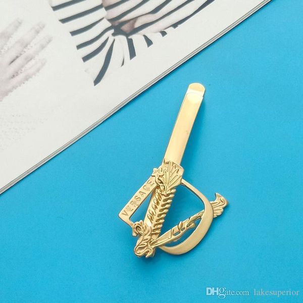 new letter hairpin clip with stamp women letter barrettes luxury hair accessories for gift party high quality, Golden;silver
new letter hairpin clip with stamp women letter barrettes luxury hair accessories for gift party high quality, Golden;silver