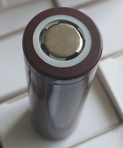 500pcs hg2 3000mah inr vapes 18650 lg 18650b battery e cig mod rechargeable pk 30q 25r he2 he4 vtc5 vtc4vtc6 in stock
500pcs hg2 3000mah inr vapes 18650 lg 18650b battery e cig mod rechargeable pk 30q 25r he2 he4 vtc5 vtc4vtc6 in stock