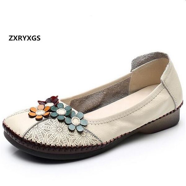new fashion soft cowhide flower shallow ethnic style women's shoes soft bottom non-slip comfortable mother shoes flat, Black
new fashion soft cowhide flower shallow ethnic style women's shoes soft bottom non-slip comfortable mother shoes flat, Black