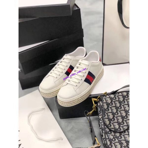 dolce & gabbana лучший designermen женщины повседневная обувь luxury brands дизайнер кроссовки шнуровка кроссовки с высоким качеством genui, Black
dolce & gabbana лучший designermen женщины повседневная обувь luxury brands дизайнер кроссовки шнуровка кроссовки с высоким качеством genui, Black