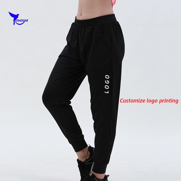 2020 women quick dry loose yoga pants with pocket breathable gym fitness sport leggings running jogging dance trousers customize, White;red
2020 women quick dry loose yoga pants with pocket breathable gym fitness sport leggings running jogging dance trousers customize, White;red