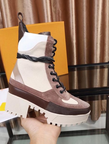 new laureate platform desert boot women shoes outdoor walking comfortable style leather shoes lace -up plus casual women boots, Black
new laureate platform desert boot women shoes outdoor walking comfortable style leather shoes lace -up plus casual women boots, Black