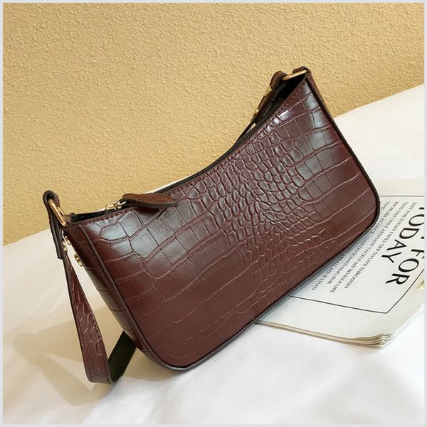2020 new women's bag crocodile shoulder bag korean style small casual retro underarm temperament messenger handbag
2020 new women's bag crocodile shoulder bag korean style small casual retro underarm temperament messenger handbag