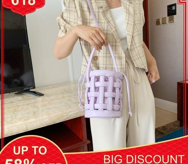 Hollow Out Small PU Leather Bucket Bags Crossbody Bags for Women 2020 Ins Solid Color Shoulder Handbags Female Cross Body02
Hollow Out Small PU Leather Bucket Bags Crossbody Bags for Women 2020 Ins Solid Color Shoulder Handbags Female Cross Body02