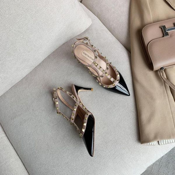 Europe and America Versatile Bandage Rivet Stiletto Genuine leather Tacones altos sandals Pointed women's High-heeled shoes
Europe and America Versatile Bandage Rivet Stiletto Genuine leather Tacones altos sandals Pointed women's High-heeled shoes