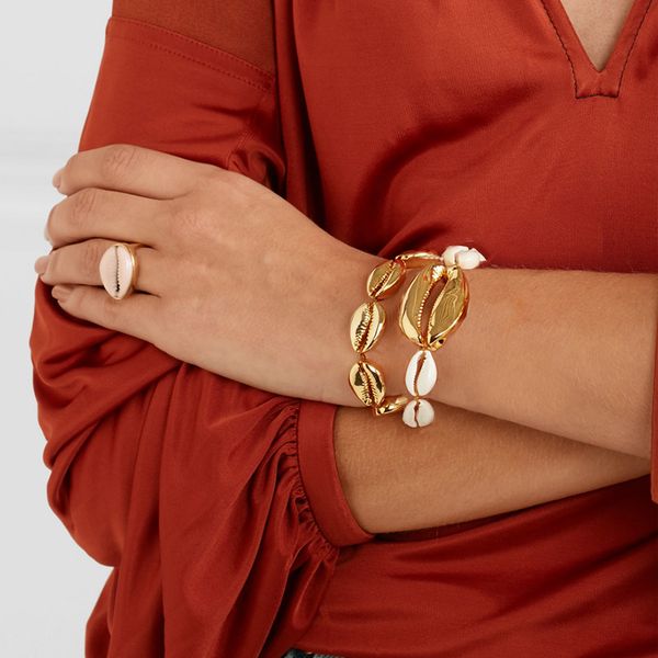 trendy cowrie big sea shell jewelry bracelets for women delicate gold color shell easy match handmade bracelet for women, Golden;silver
trendy cowrie big sea shell jewelry bracelets for women delicate gold color shell easy match handmade bracelet for women, Golden;silver