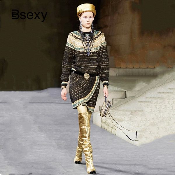 runway women's sweater sets 2020 autumn lurex striped loose pullver sweater + high waist mini knitted skirt women 2 piece set, Gray
runway women's sweater sets 2020 autumn lurex striped loose pullver sweater + high waist mini knitted skirt women 2 piece set, Gray