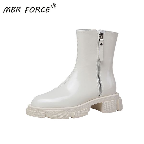 mbr force boots new fashion round toe short boots wild casual ladies youth board shoes black patent leather waterproof non-slip
mbr force boots new fashion round toe short boots wild casual ladies youth board shoes black patent leather waterproof non-slip