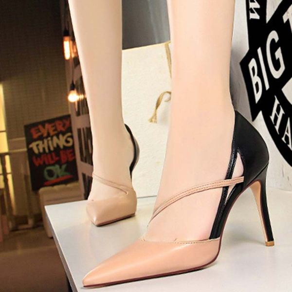 2020 women pump high heels comfortable female shoes single shoes fashion beautiful leather wedding girls party woman pumps, Black
2020 women pump high heels comfortable female shoes single shoes fashion beautiful leather wedding girls party woman pumps, Black