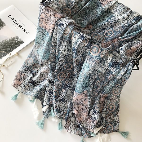 2020 ladies fashion aztec tassel viscose shawl scarf women wrap stole bufanda muslim hijab snood 180*90cm, Blue;gray
2020 ladies fashion aztec tassel viscose shawl scarf women wrap stole bufanda muslim hijab snood 180*90cm, Blue;gray