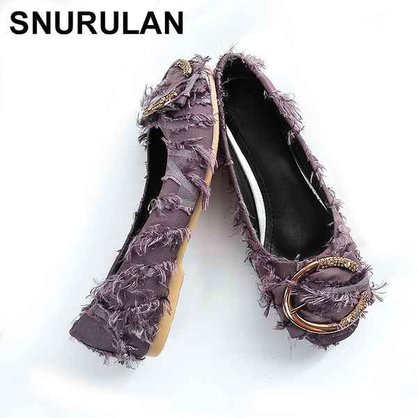 snurulan footwear; women's ballet flats with a metal buckle on a flat sole; fashionable closed-toe and square-toe loafers, Black
snurulan footwear; women's ballet flats with a metal buckle on a flat sole; fashionable closed-toe and square-toe loafers, Black