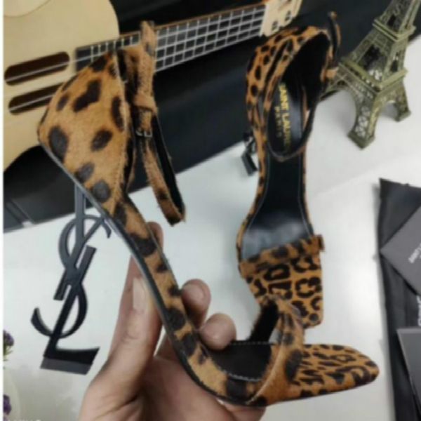 2020 new woman shoes fashion high heels for women party wedding black pink glitter spikes ysl pointed toes pumps dress shoes #x008
2020 new woman shoes fashion high heels for women party wedding black pink glitter spikes ysl pointed toes pumps dress shoes #x008