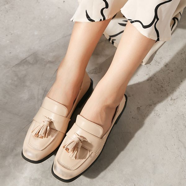 leather shoes women low heel casual shoes with tassels solid color dirty retro style slip on moccasins square head soft leather, Black
leather shoes women low heel casual shoes with tassels solid color dirty retro style slip on moccasins square head soft leather, Black