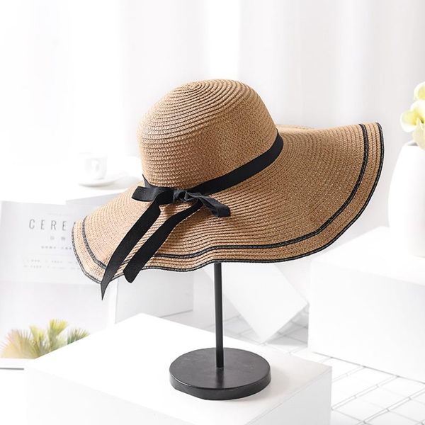 2020 new stylish bow ribbon cap woman handmake straw hat uv protection floppy foldable fashion chapeaus outdoor, Blue;gray
2020 new stylish bow ribbon cap woman handmake straw hat uv protection floppy foldable fashion chapeaus outdoor, Blue;gray