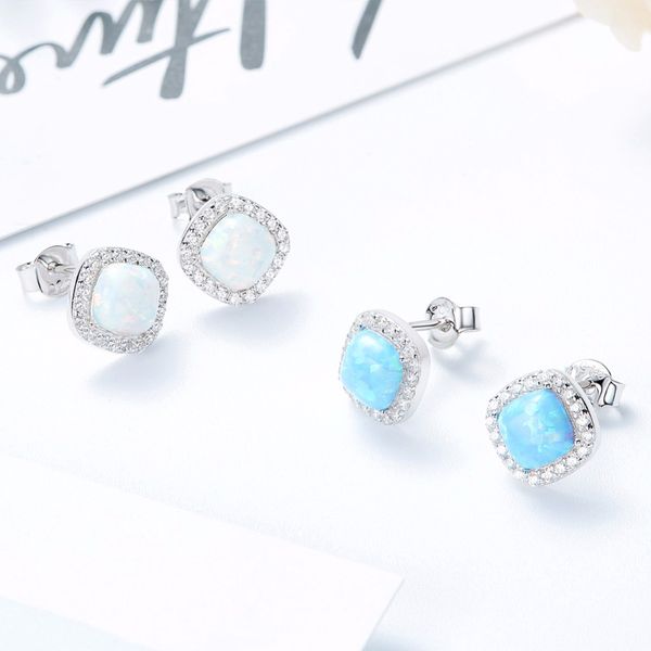 wholesale classic oval white opal stud earrings with zircon stone 925 sterling silver earrings for women evening party jewelry55, Golden;silver
wholesale classic oval white opal stud earrings with zircon stone 925 sterling silver earrings for women evening party jewelry55, Golden;silver