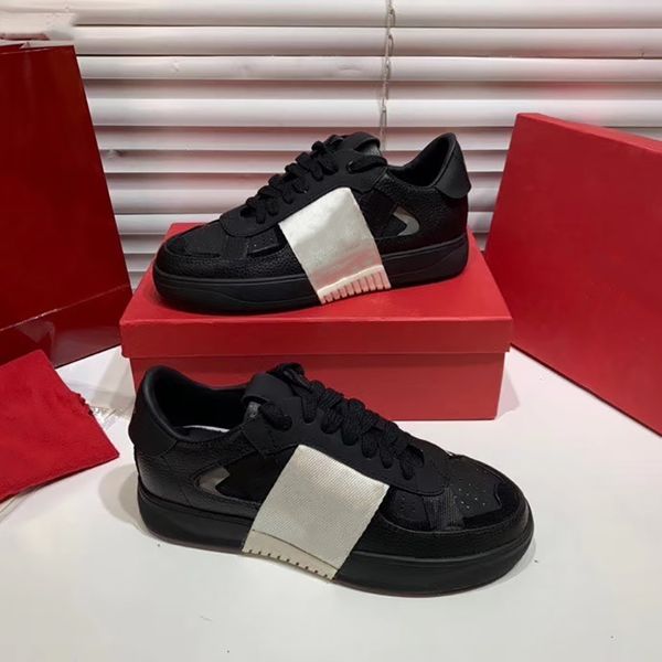 men women vl7n embossed leather sneaker black white suede flats shoes patchwork classic casual trainer big size 35-45
men women vl7n embossed leather sneaker black white suede flats shoes patchwork classic casual trainer big size 35-45