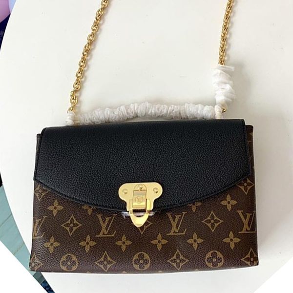 2021q luxury design ladies handbag shoulder dinner party bag wild fashion leather fabric metal texture lady crossbody bag n
2021q luxury design ladies handbag shoulder dinner party bag wild fashion leather fabric metal texture lady crossbody bag n