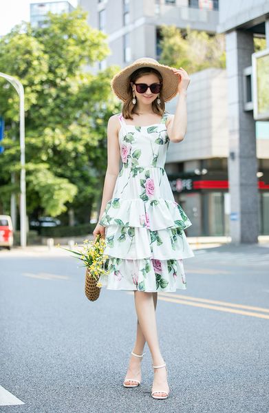 women's romantic rose printing dresses sweets girl's princess dress spaghetti strap back hollow out cake dress, Black;gray
women's romantic rose printing dresses sweets girl's princess dress spaghetti strap back hollow out cake dress, Black;gray