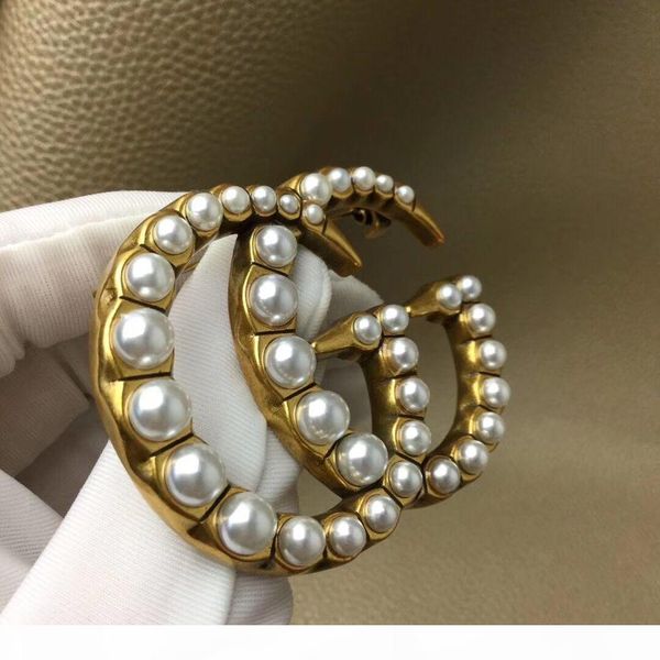 wholesale-designer brooches charm lady luxury designer jewelry women brooches pin for party gift luxury designer brooches, Gray
wholesale-designer brooches charm lady luxury designer jewelry women brooches pin for party gift luxury designer brooches, Gray