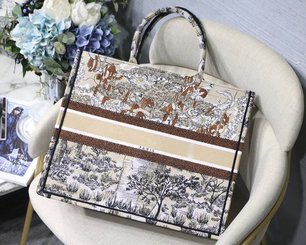 customizable name classic colorful book totes bag designer handbag embroidered bag large capacity travel canvas shopping bags
customizable name classic colorful book totes bag designer handbag embroidered bag large capacity travel canvas shopping bags