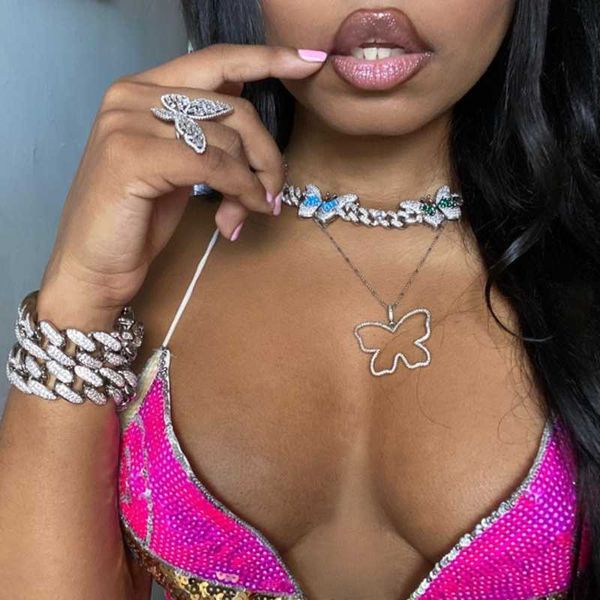 chokers iced out women cuban choker bling cz enamel butterfly charm big heavey miami chain necklace, Golden;silver
chokers iced out women cuban choker bling cz enamel butterfly charm big heavey miami chain necklace, Golden;silver