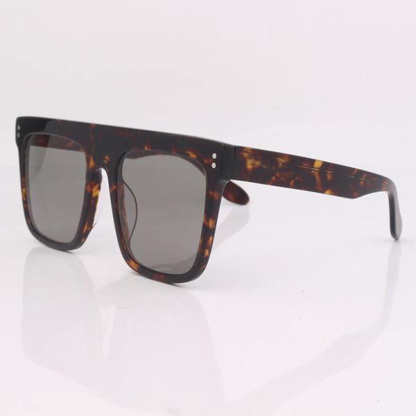tortoiseshell effect sunglasses fashion square flat oversized women eye wear classic style j3mq, White;black
tortoiseshell effect sunglasses fashion square flat oversized women eye wear classic style j3mq, White;black