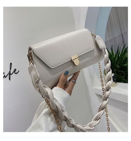 vintage solid color women handbags with braided shoulder strap 2020 texture ladies pu leather shoulder underarm bag
vintage solid color women handbags with braided shoulder strap 2020 texture ladies pu leather shoulder underarm bag