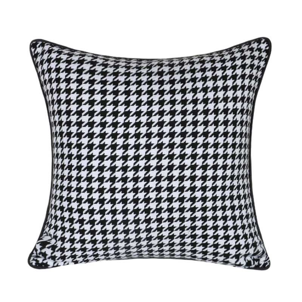 modern black white houndstooth woven jacquard home throw cushion cover decorative square pillow case 45 x 45 cm sell by pieces
modern black white houndstooth woven jacquard home throw cushion cover decorative square pillow case 45 x 45 cm sell by pieces