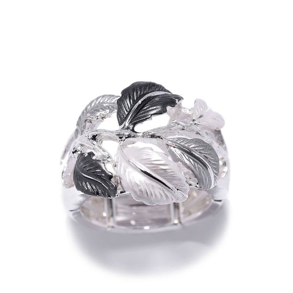 ring of new brand jewelry vintage silver color enamel adjustable ring trendy leaf plant rings accessories gift for women
ring of new brand jewelry vintage silver color enamel adjustable ring trendy leaf plant rings accessories gift for women
