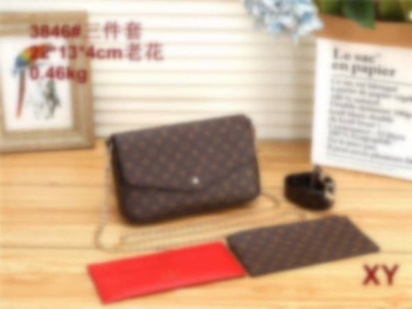 2020 brand fashion women man shoudler bag luxury designer handbag no with box 20062824y
2020 brand fashion women man shoudler bag luxury designer handbag no with box 20062824y