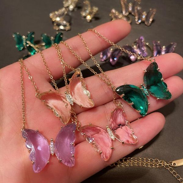 women transparent crystal zircon three-dimensional butterfly earring necklace retro colorful butterfly ring set exquisite, Silver
women transparent crystal zircon three-dimensional butterfly earring necklace retro colorful butterfly ring set exquisite, Silver